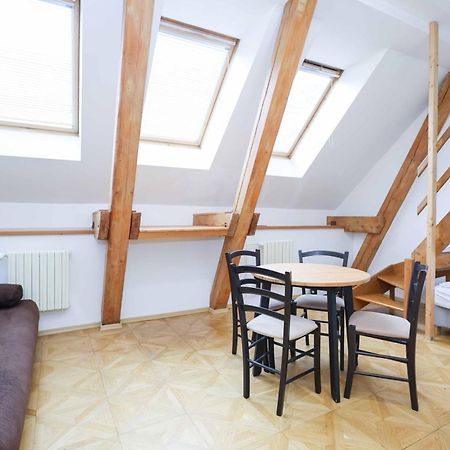 Beethoven Apartments Bratislava Luaran gambar