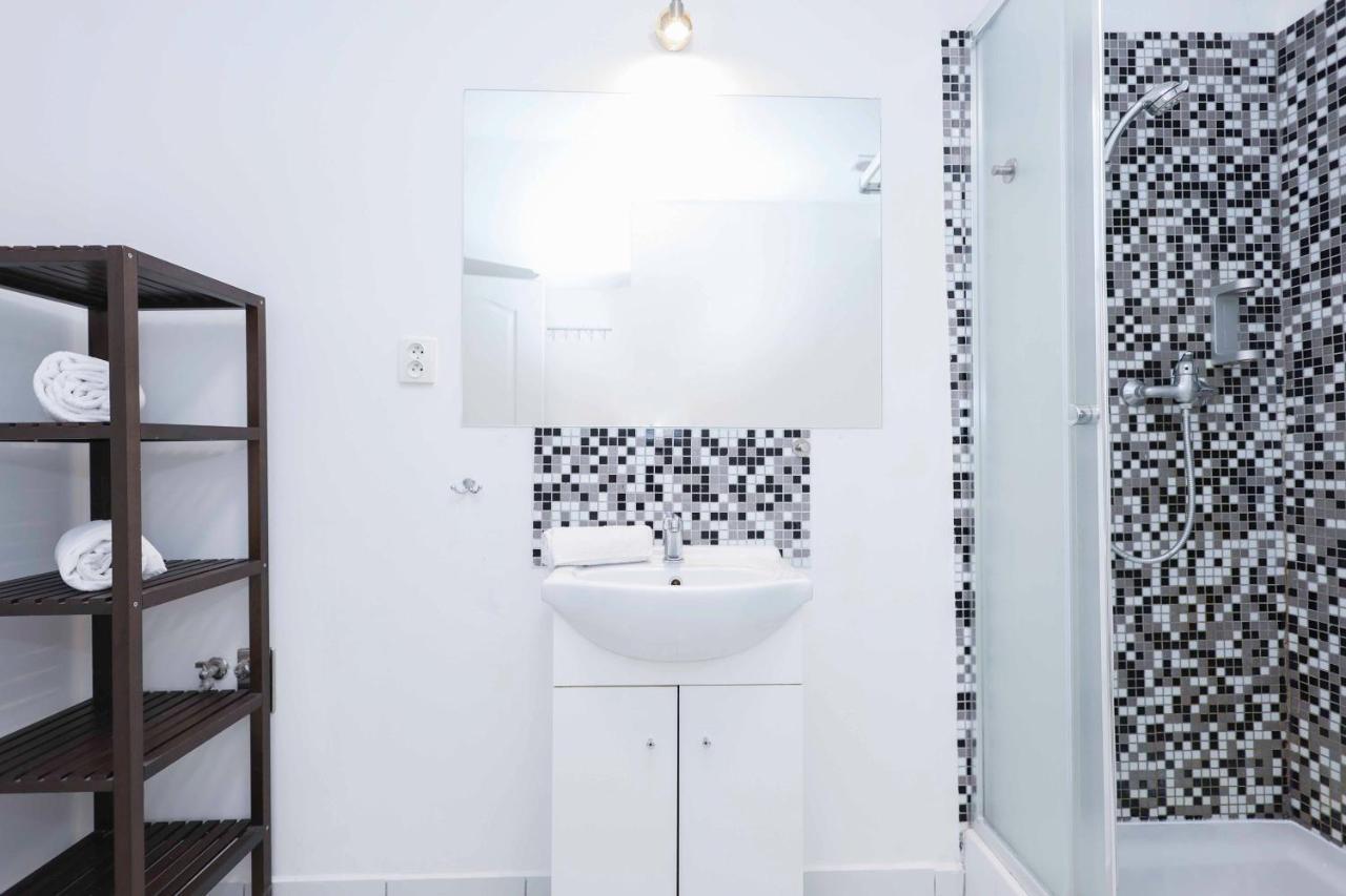 Beethoven Apartments Bratislava Luaran gambar