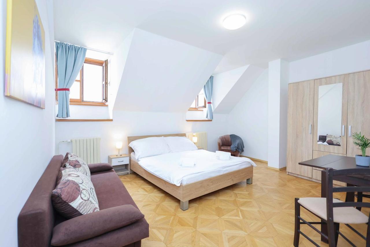 Beethoven Apartments Bratislava Luaran gambar