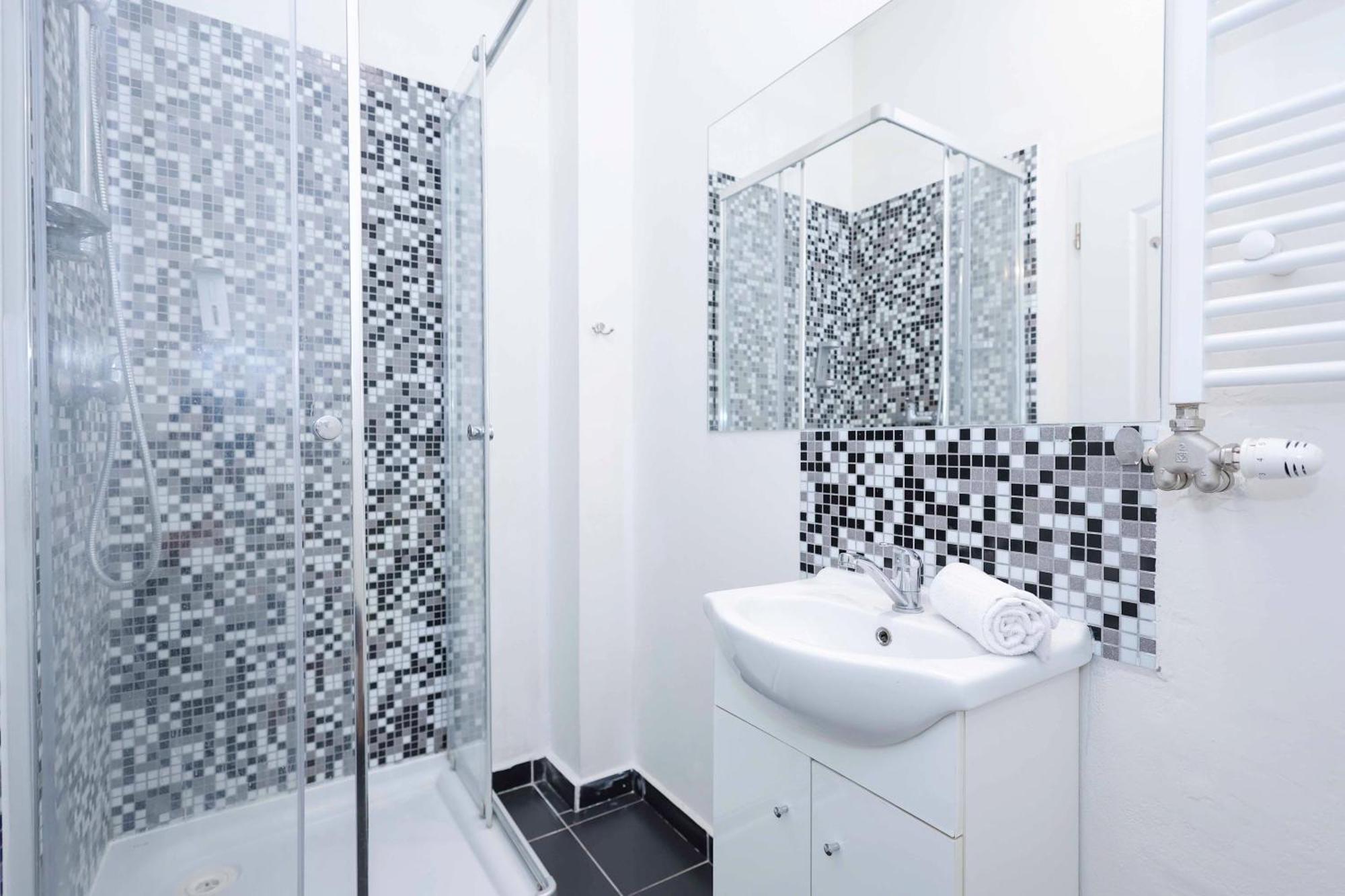 Beethoven Apartments Bratislava Luaran gambar